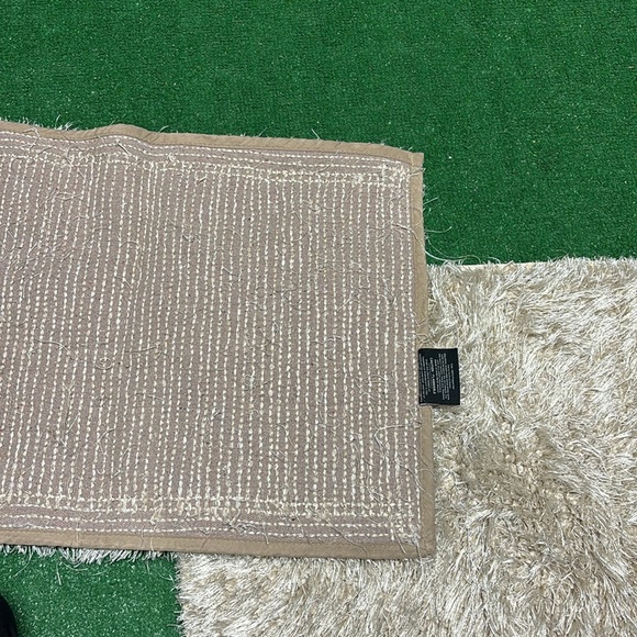 Bathroom Mats/Rugs - Picture 6 of 6